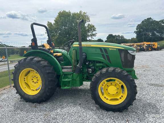 2019 John Deere 5100E-3