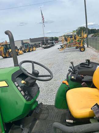 2019 John Deere 5100E-4