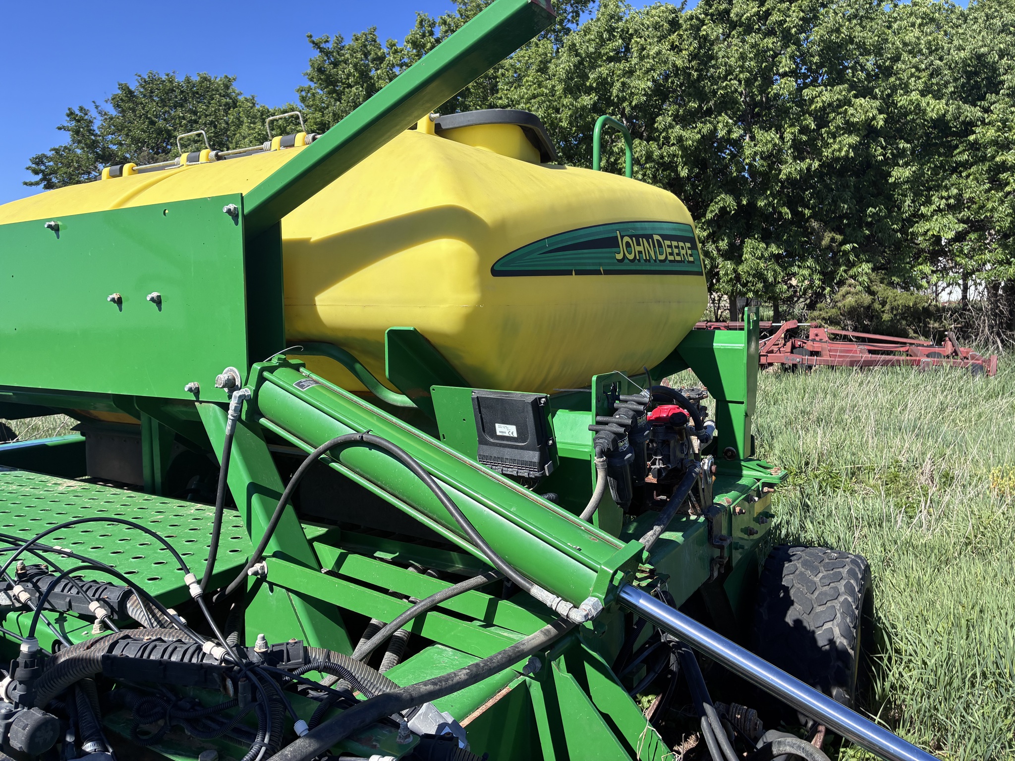 2010 John Deere 1990 Image 13