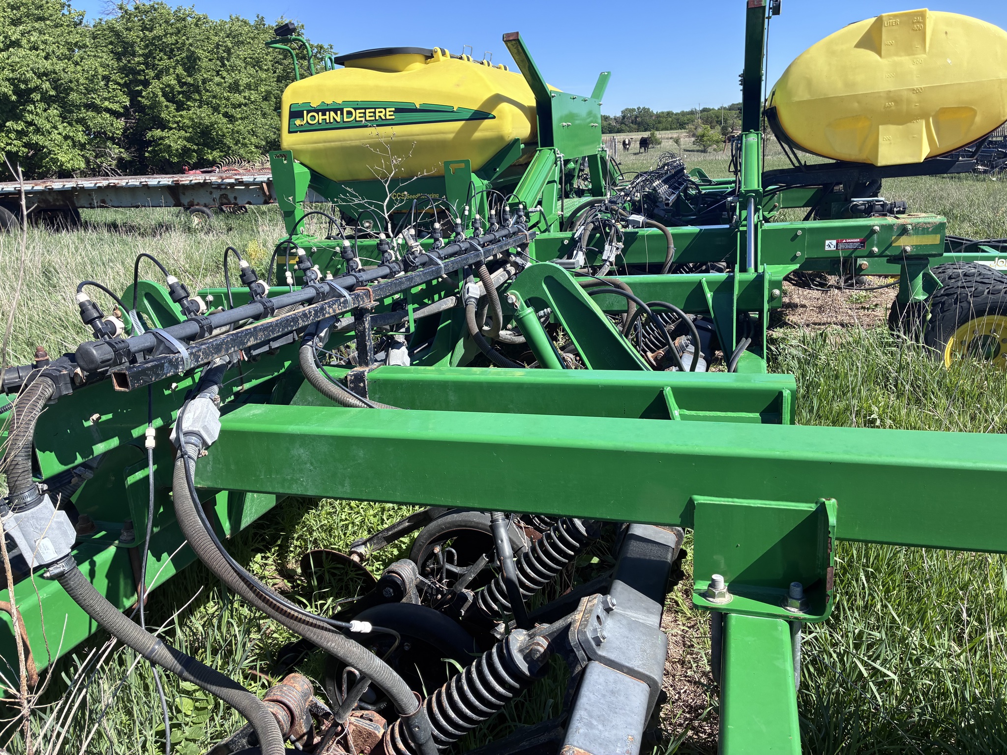 2010 John Deere 1990 Image 11