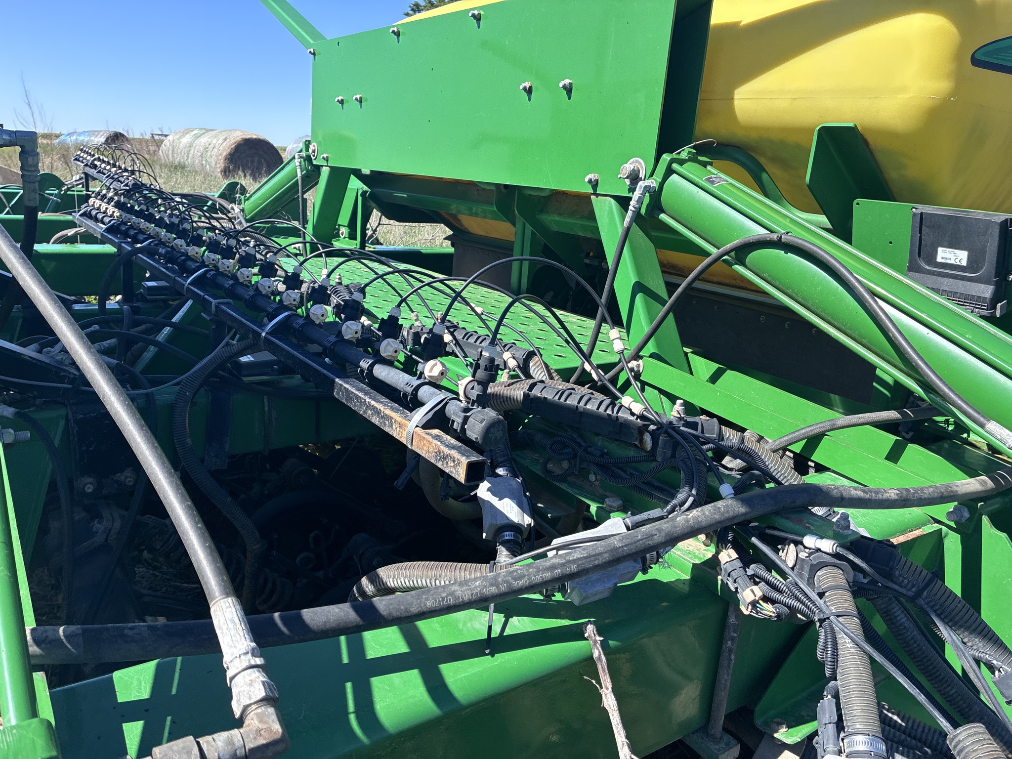 2010 John Deere 1990 Image 3