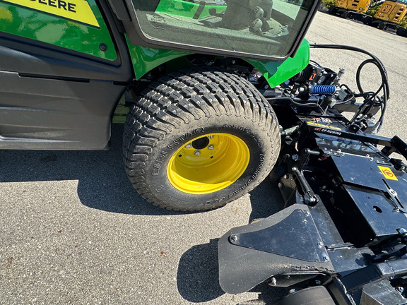 2024 John-Deere 1585
