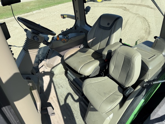 2025 John Deere 8RT 370 - Photo28