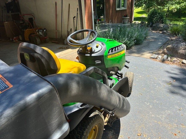 Used 2015 John Deere S240 Lawn & Garden Tractors at Koenig Equipment in Greensburg, IN - PhotoXL2