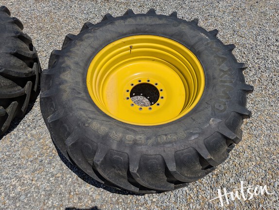 Photo of Maximo 650/65R38