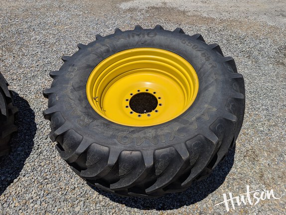 Photo of Maximo 650/65R38
