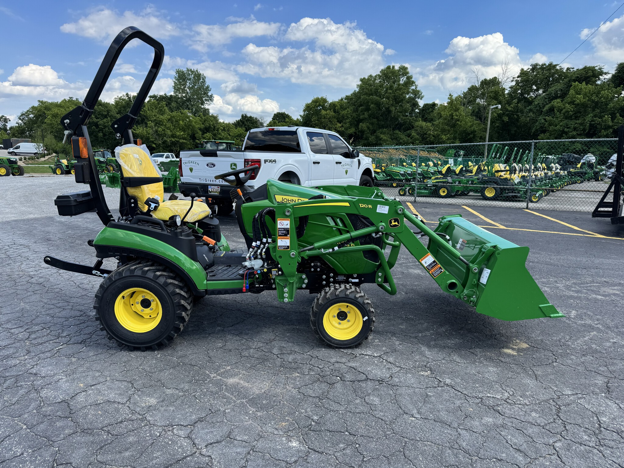 2026 John Deere 1025R