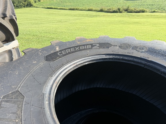 Photo of Michelin 650/65R38
