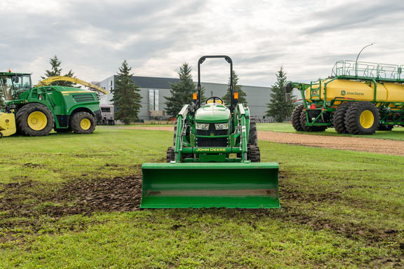 Used 2024 John Deere 4044M Compact Utility Tractors at Horizon Ag & Turf in Westlock, AB - Photo3