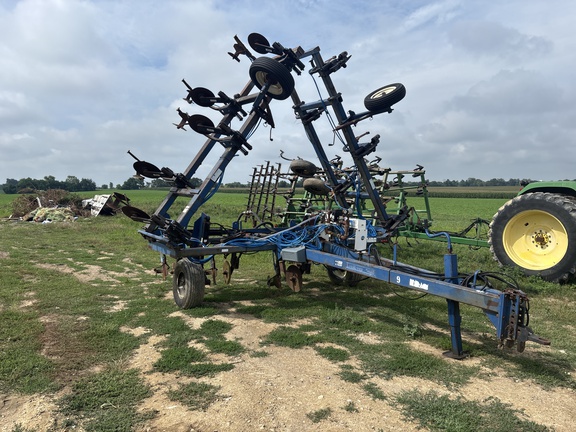 Used -- Blu Jet Landrunner Anhydrous Application at Koenig Equipment in Anna, OH - Photo6