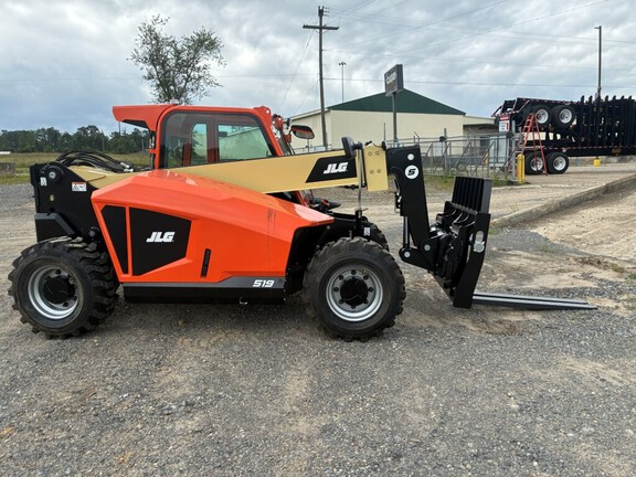 2026 JLG 519