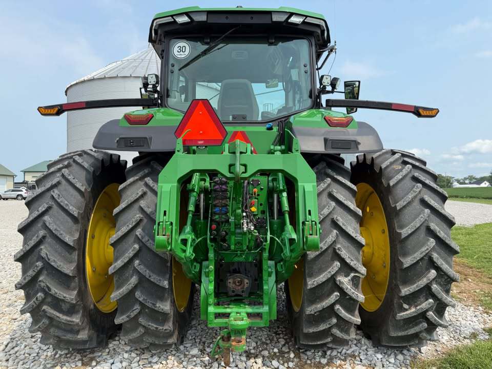 Used 2023 John Deere 8R 340 Row Crop Tractors at Koenig Equipment in Knightstown, IN - PhotoXL3