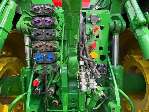 Used 2023 John Deere 8R 340 Row Crop Tractors at Koenig Equipment in Knightstown, IN - Photo7