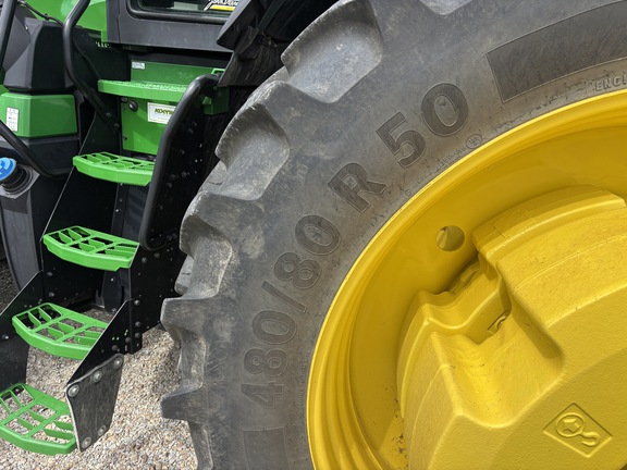 Used 2023 John Deere 8R 340 Row Crop Tractors at Koenig Equipment in Knightstown, IN - Photo16