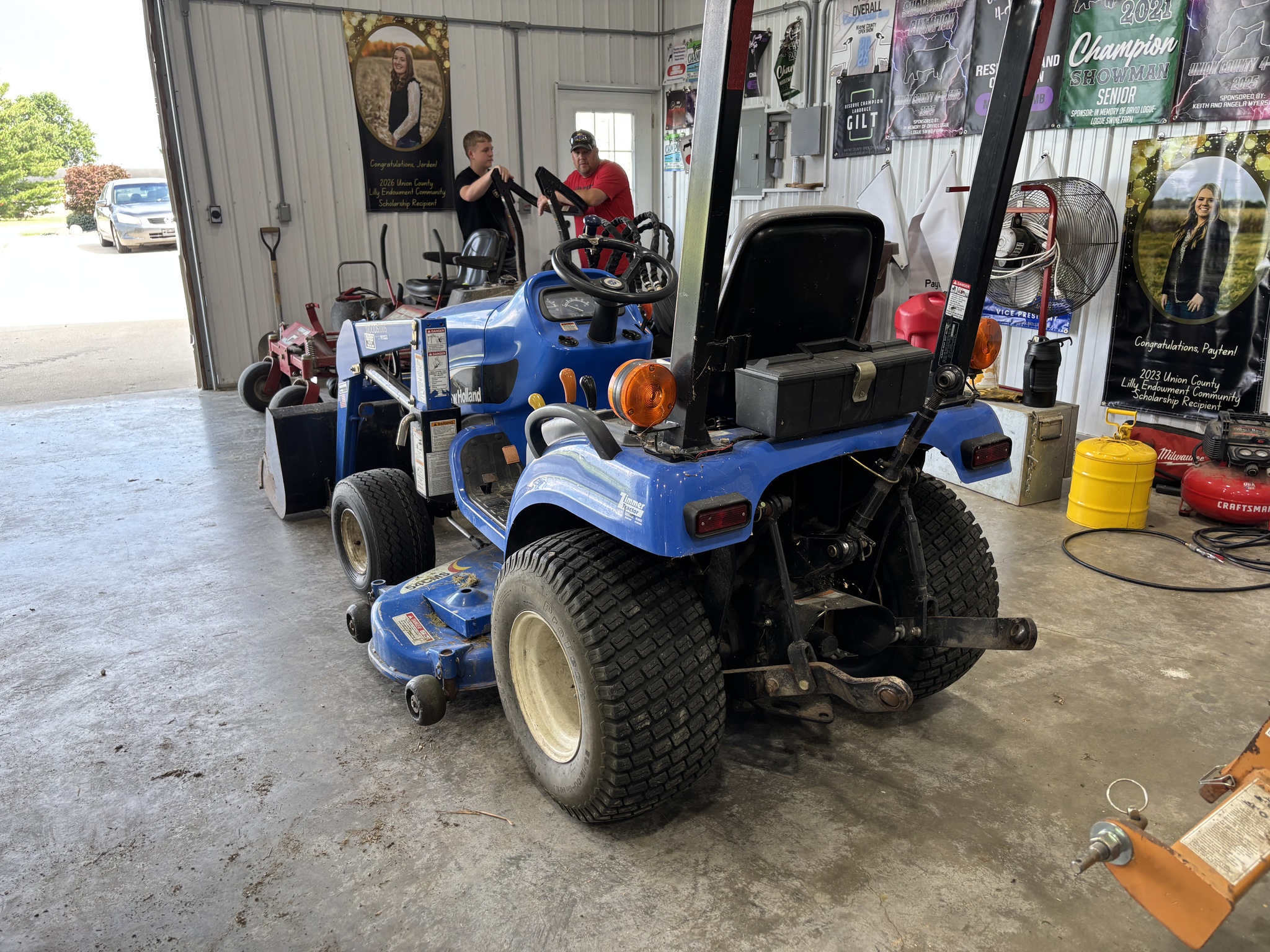 Used 2006 New Holland TZ22DA Compact Utility Tractors at Koenig Equipment in Oxford, OH - PhotoXL3