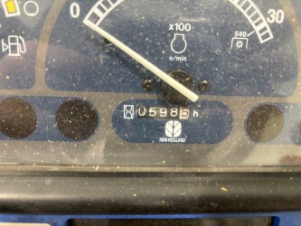 Used 2006 New Holland TZ22DA Compact Utility Tractors at Koenig Equipment in Oxford, OH - Photo1
