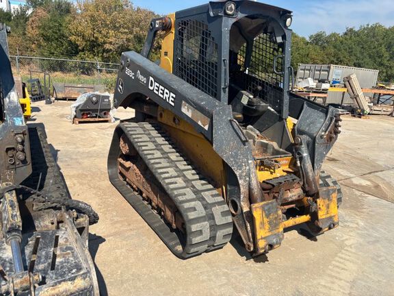 Photo of 2017 John Deere 333G
