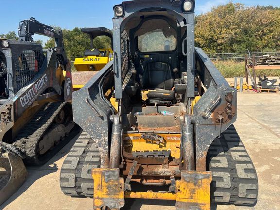 2017 John Deere 333G