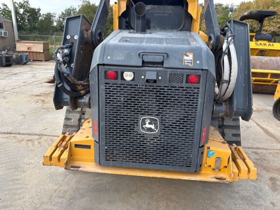 2023 John Deere 331G