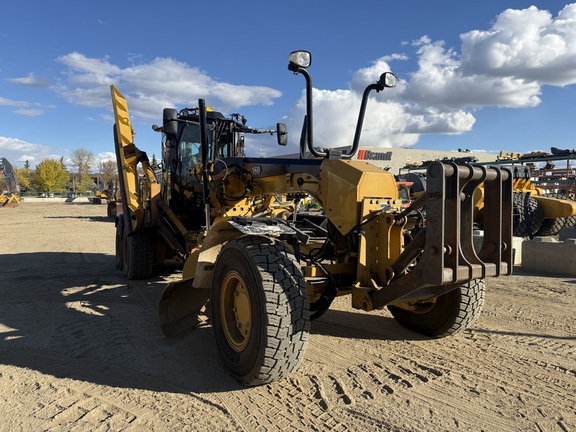 2020 Caterpillar 160AWD