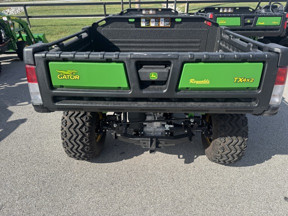 2024 John-Deere 4X2 GATOR