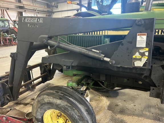 Used 1981 John Deere 3140 Utility Tractors at Horizon Ag & Turf in Westlock, AB - Photo3