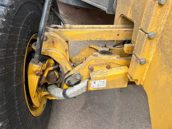 2018 John Deere 772G