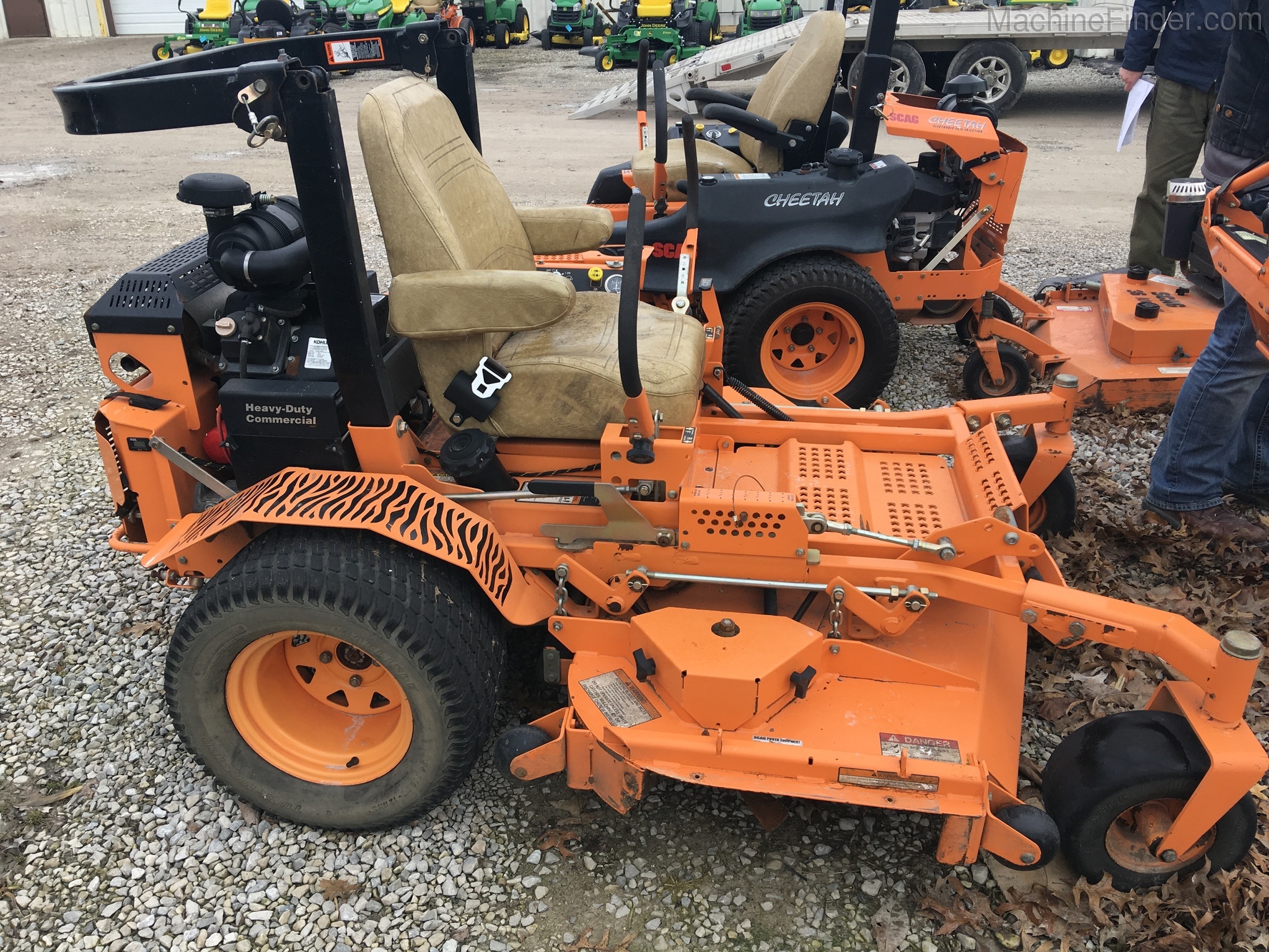 2013 Scag STT61V-27CH Image 2