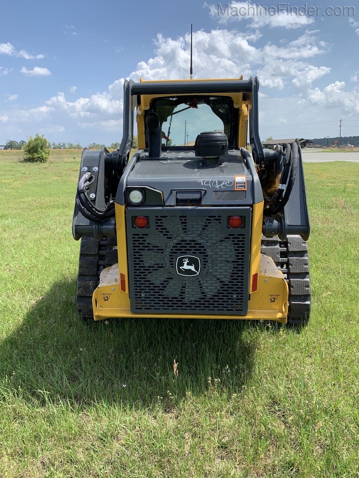 2020 John Deere 325G Image 7