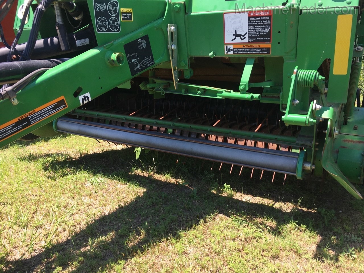 2013 John Deere 569 Image 2