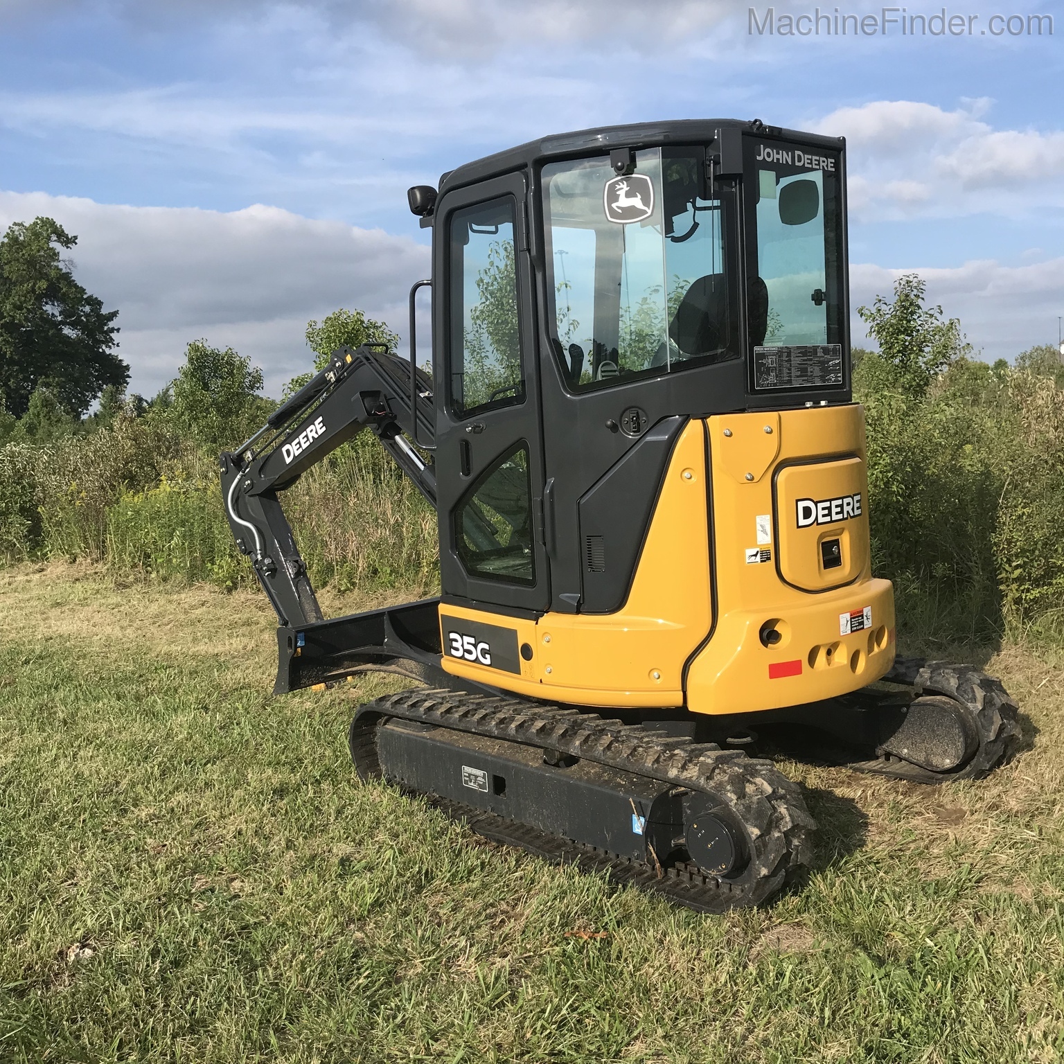 2020 John Deere 35G Image 2