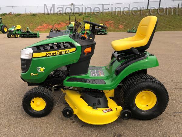 2020 John Deere E140 Image 1