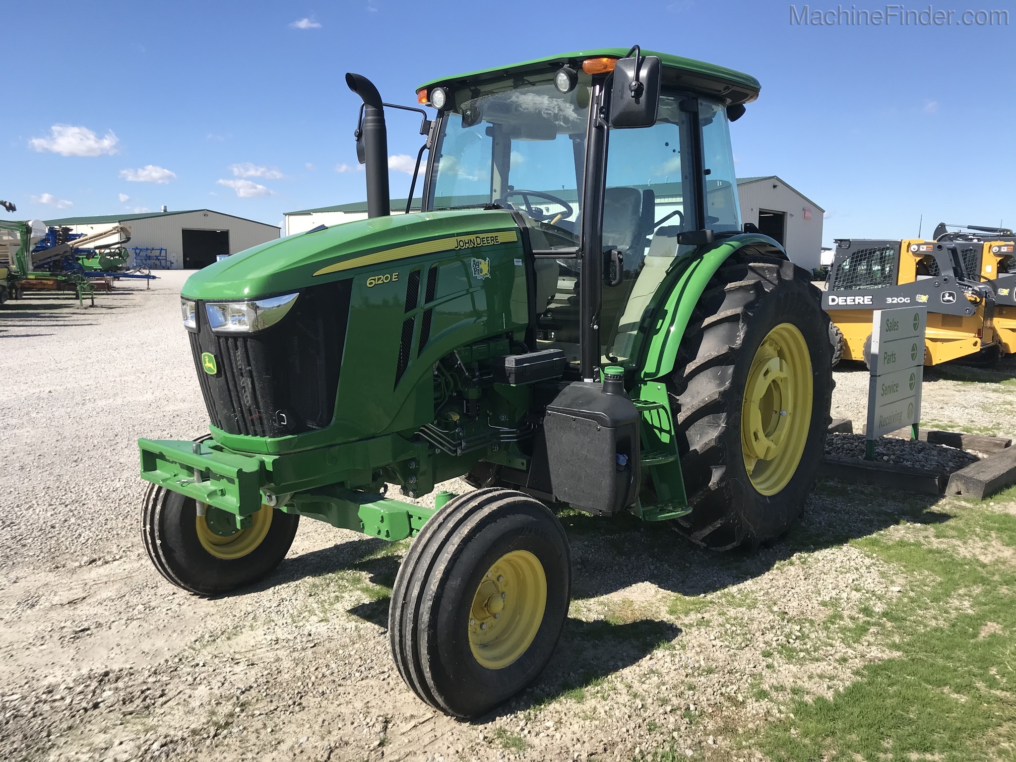 2020 John Deere 6120E Image 2