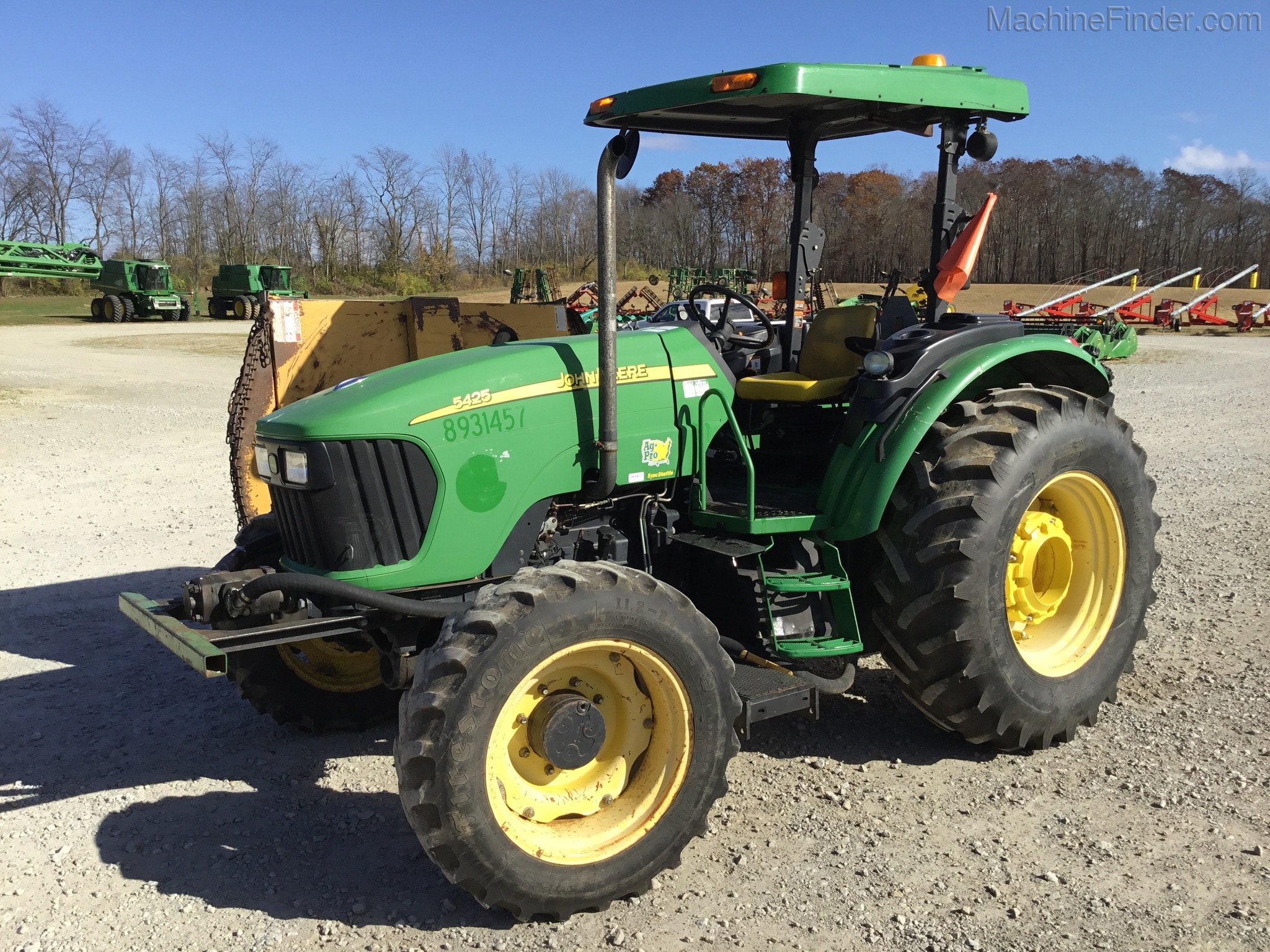 2005 John Deere 5425 Image 1
