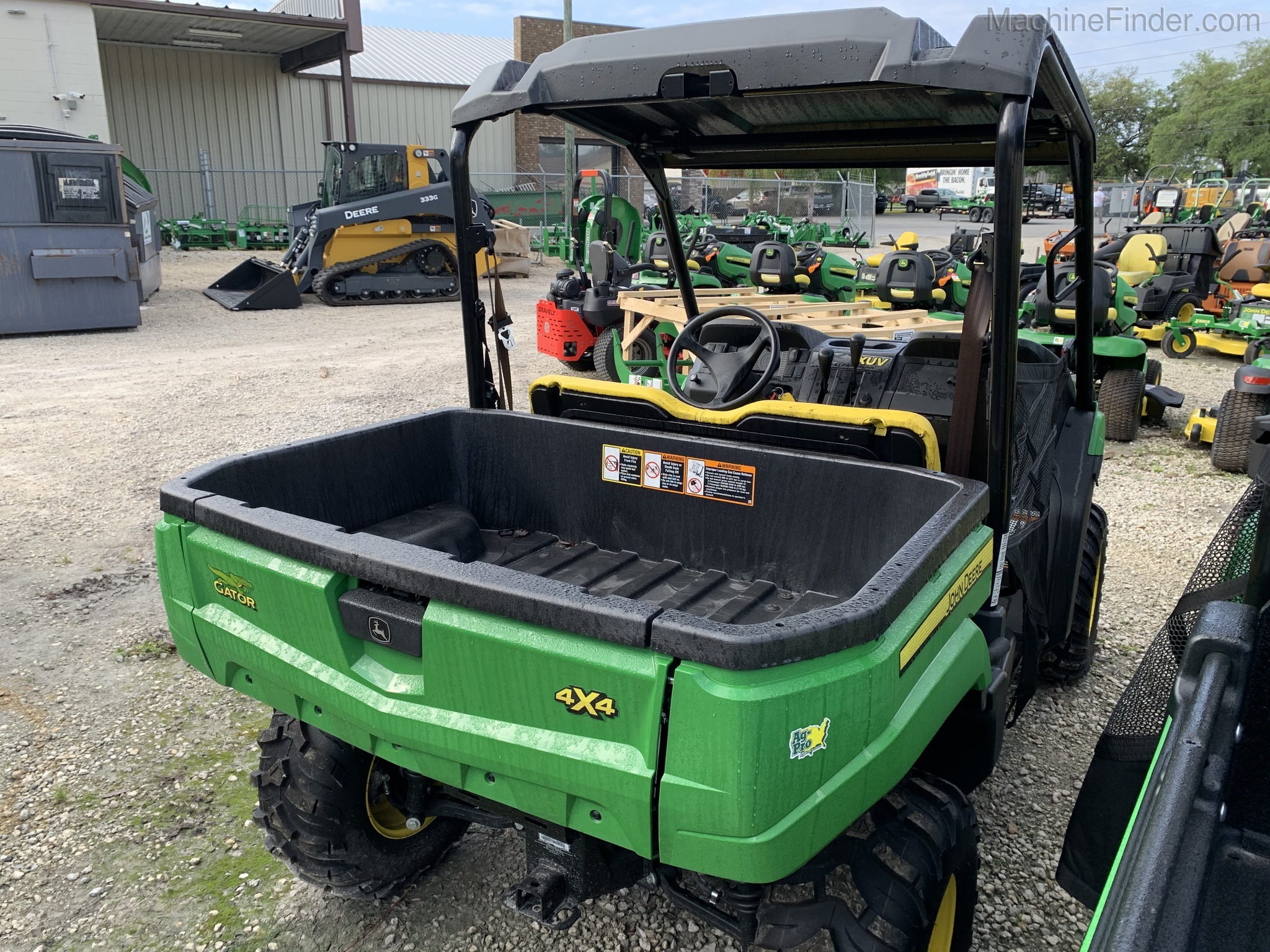 2021 John Deere 560E Image 5