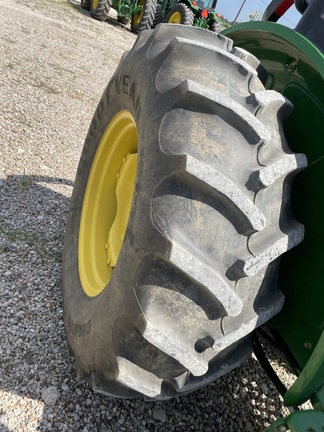 2015 John Deere 5065E Image 5