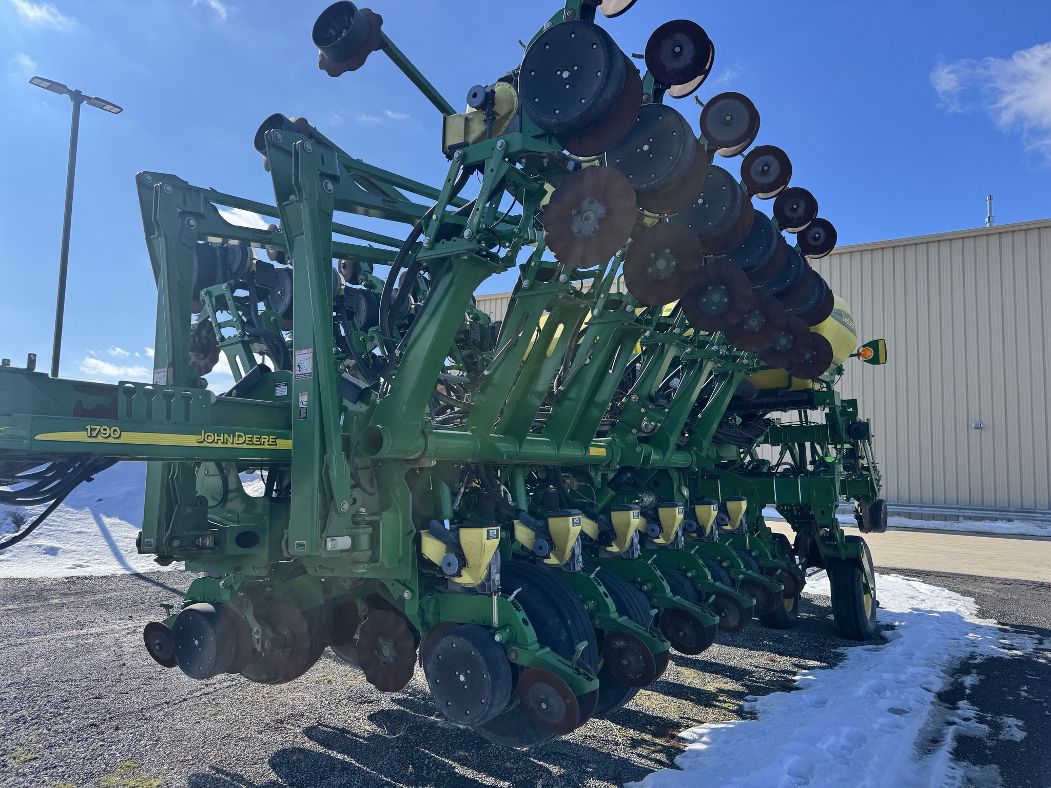 2013 John Deere 1790 Image 17