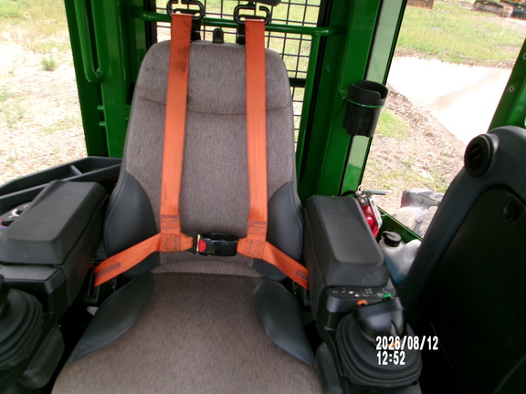 2023 John Deere 648L2