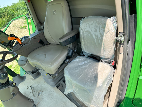 2022 John-Deere S770