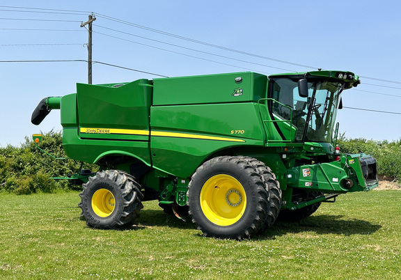 2022 John-Deere S770