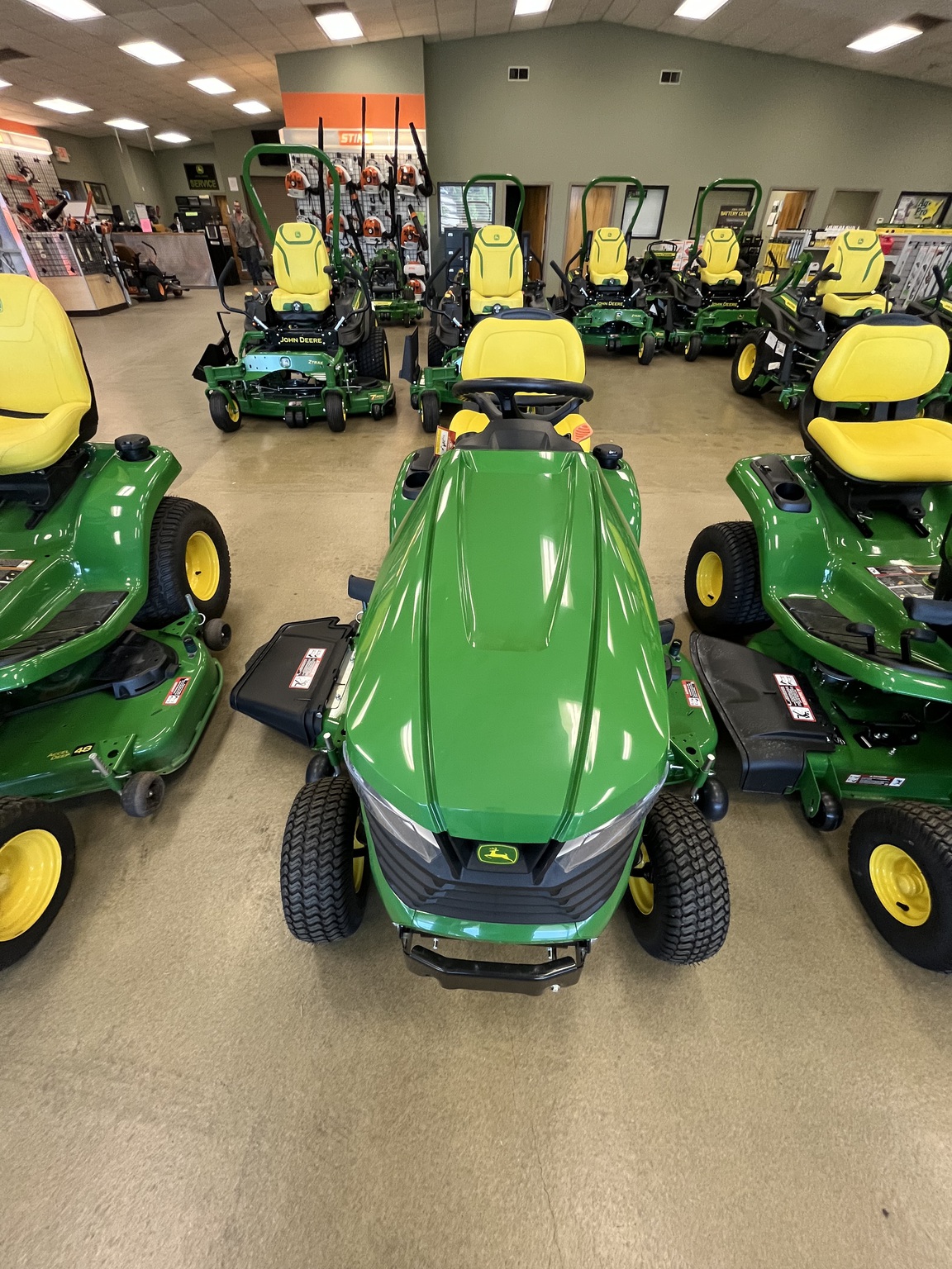 2023 John Deere X350B Image 1