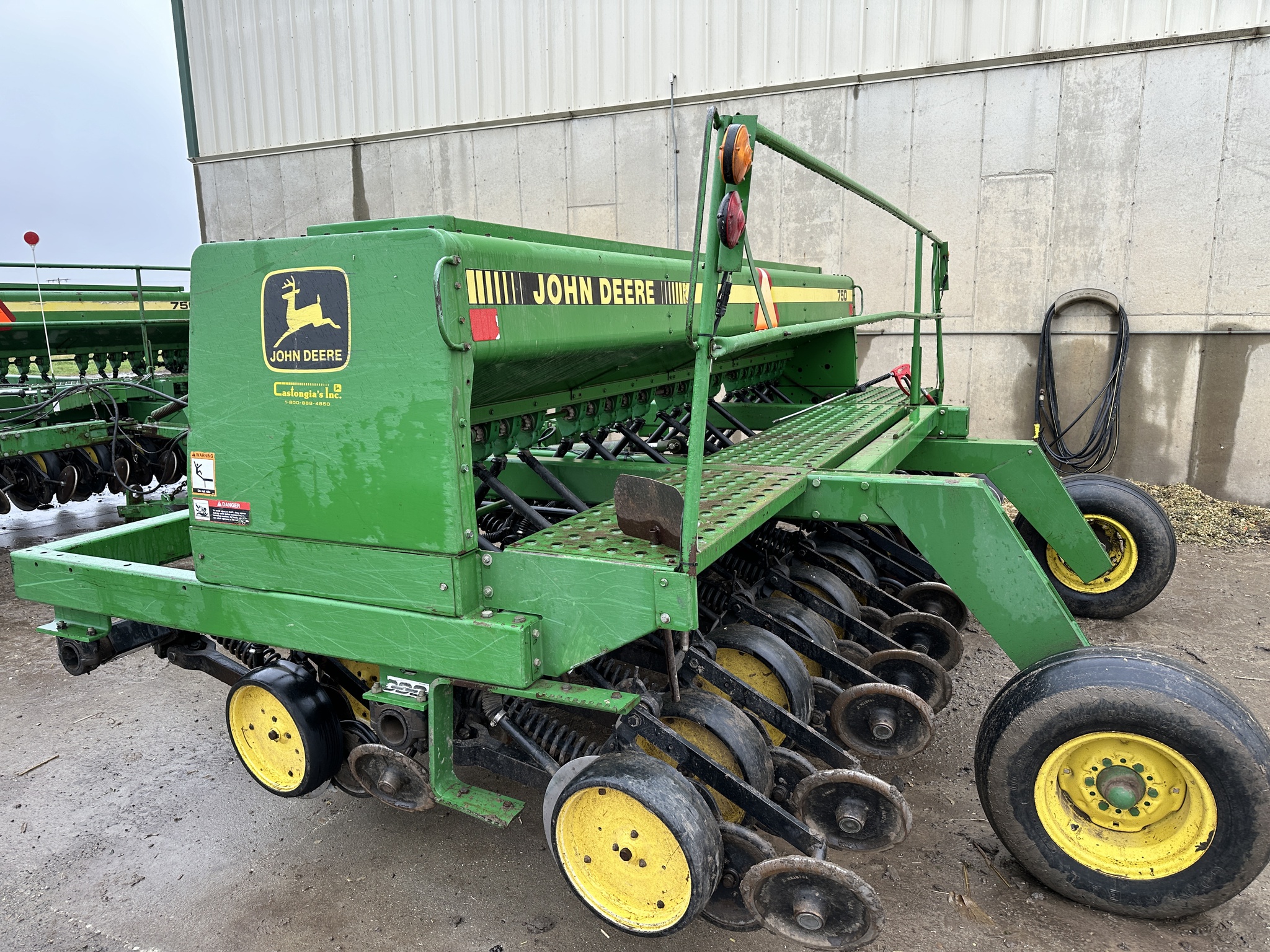 1990 John Deere 750 Image 4