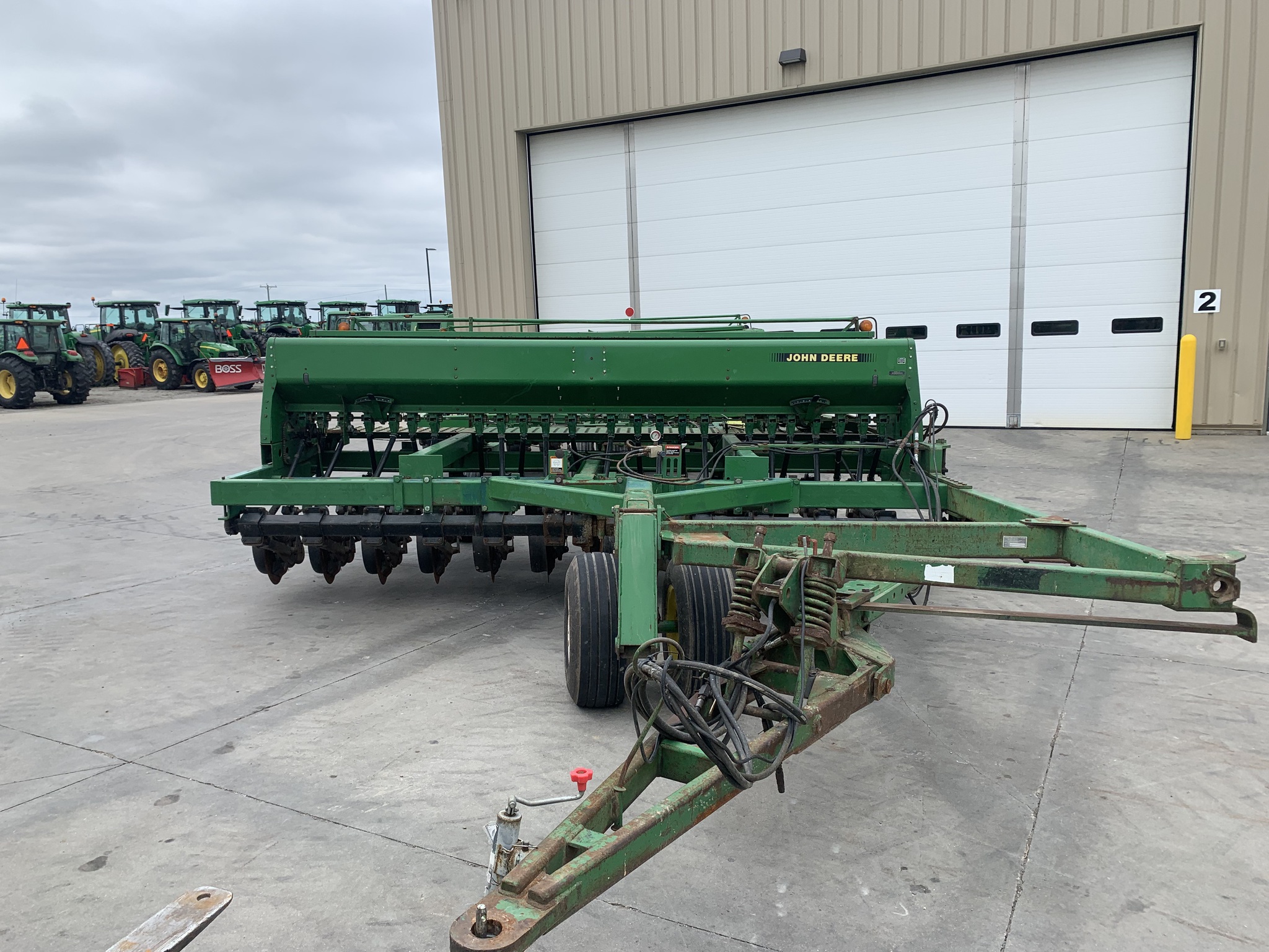 1990 John Deere 750 Image 8