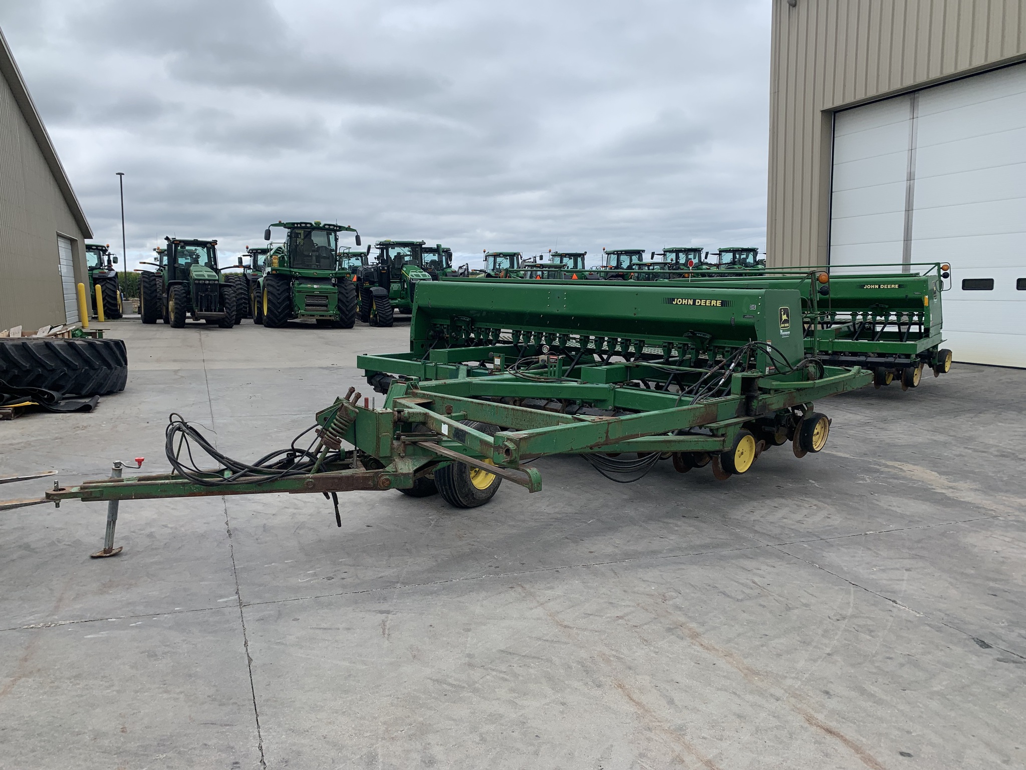 1990 John Deere 750 Image 7