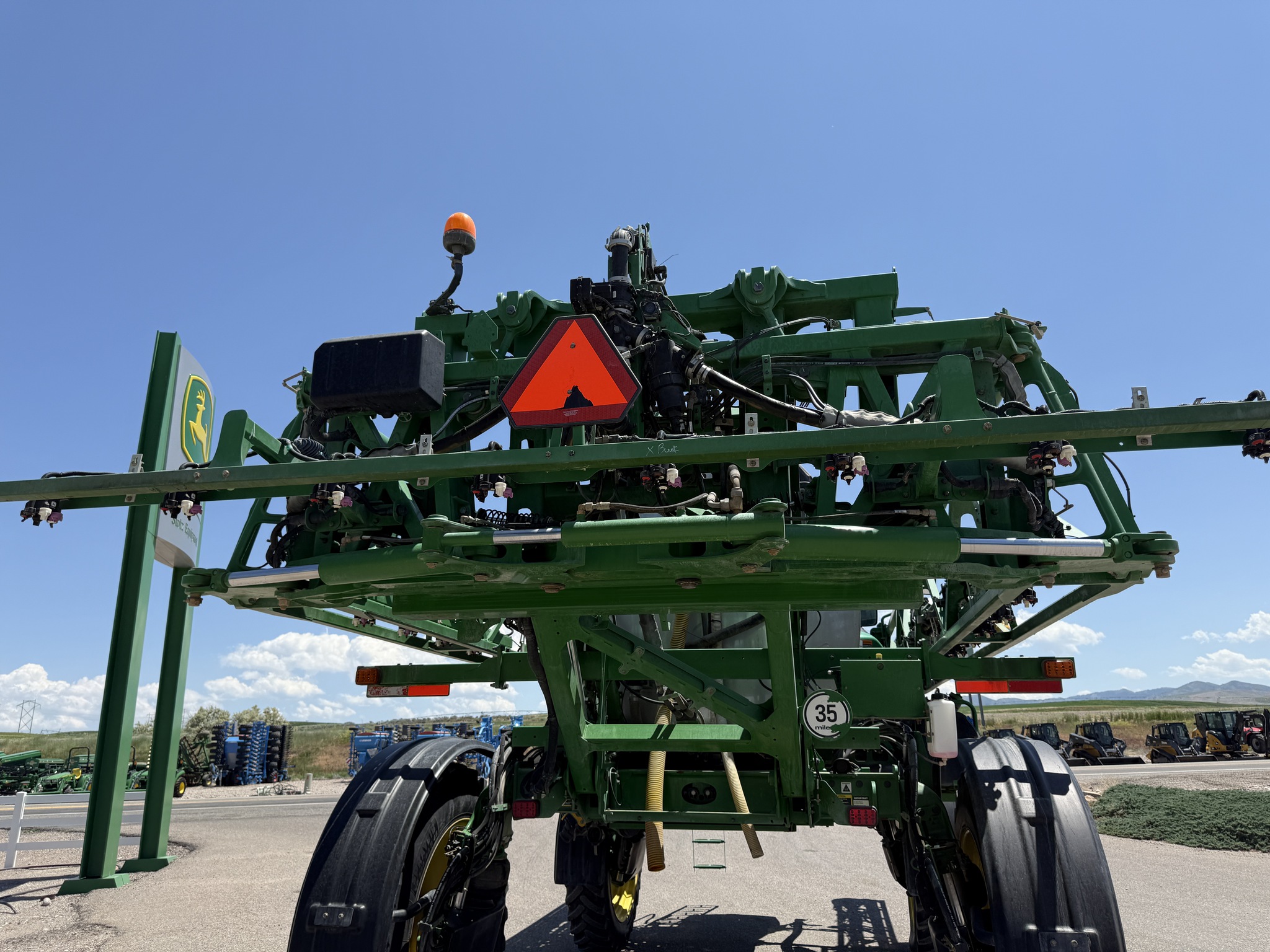 2020 John Deere R4044 Image 37