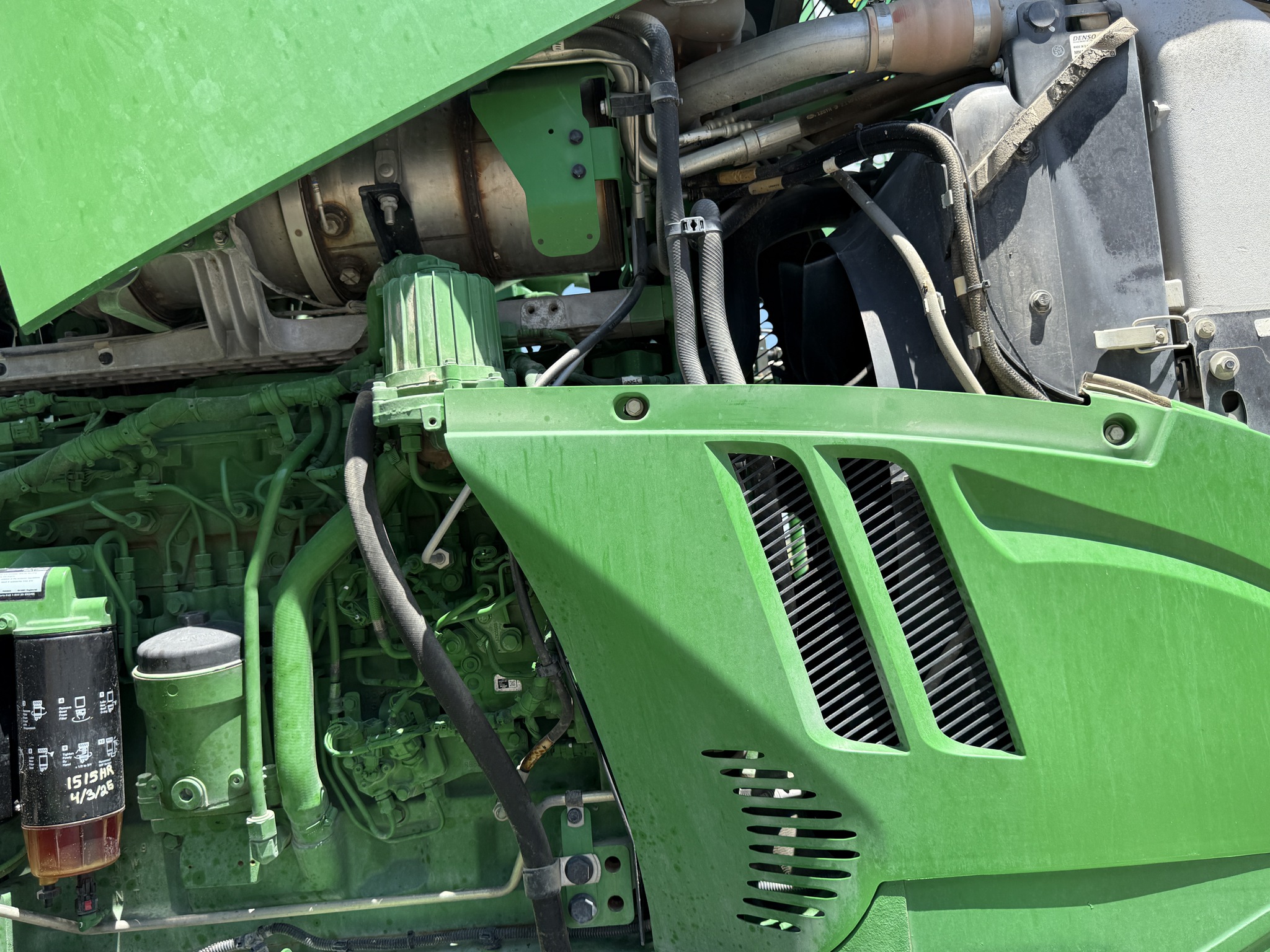 2020 John Deere R4044 Image 22