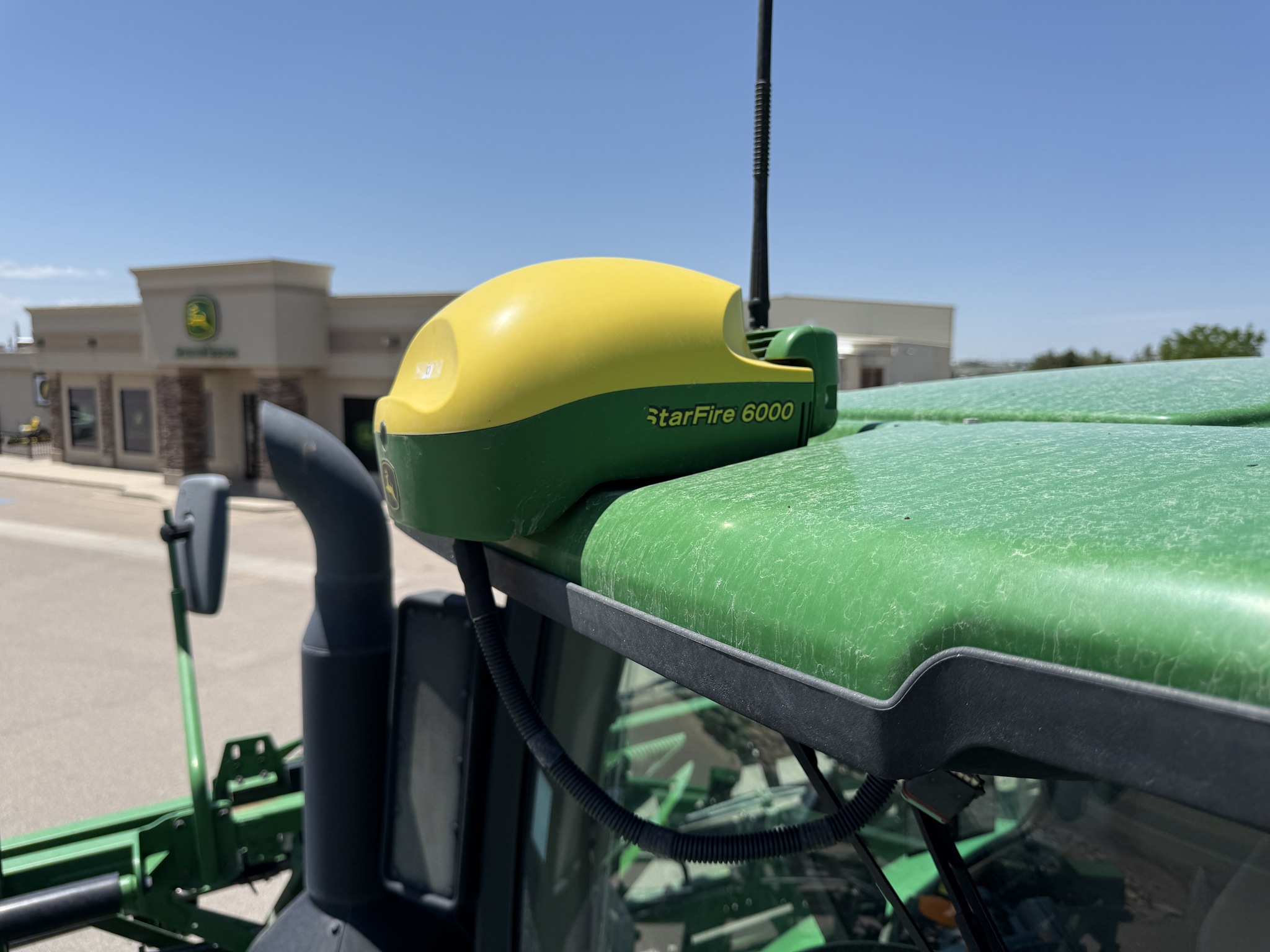 2020 John Deere R4044 Image 45