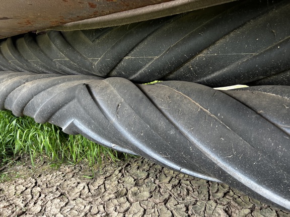 2015 New Holland 316 - Photo12