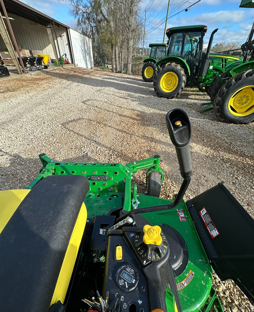 2023 John Deere Z970R Image 3