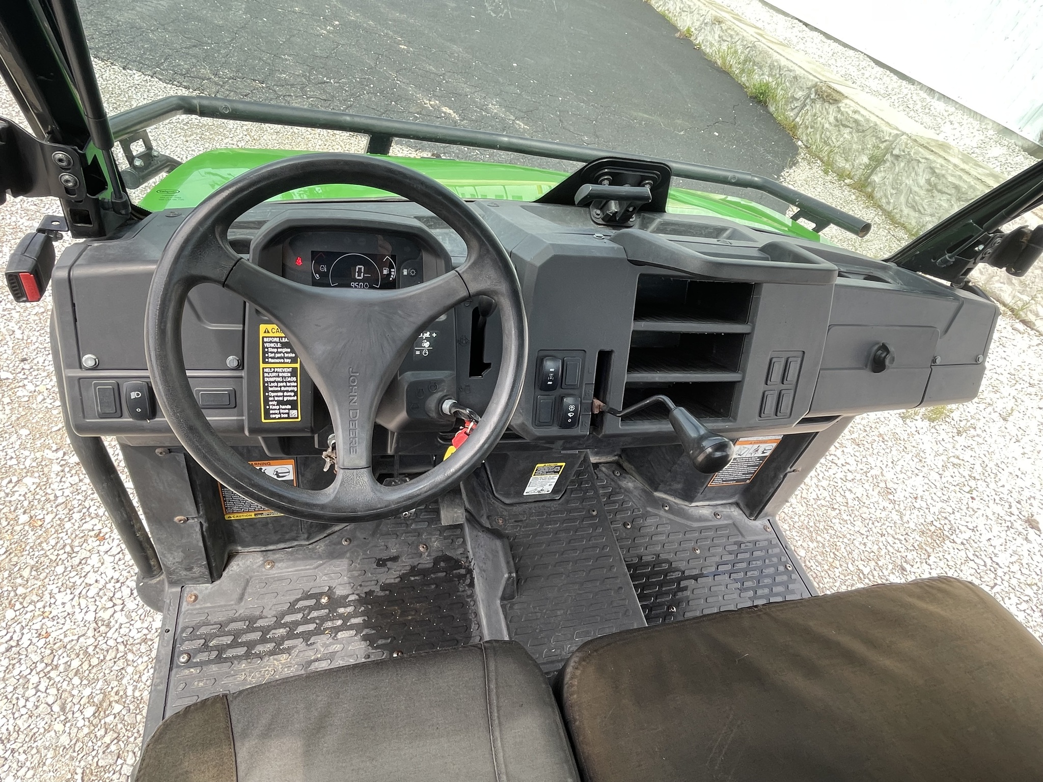  2019 John Deere XUV 835M at Heritage Tractor in Joplin, MO